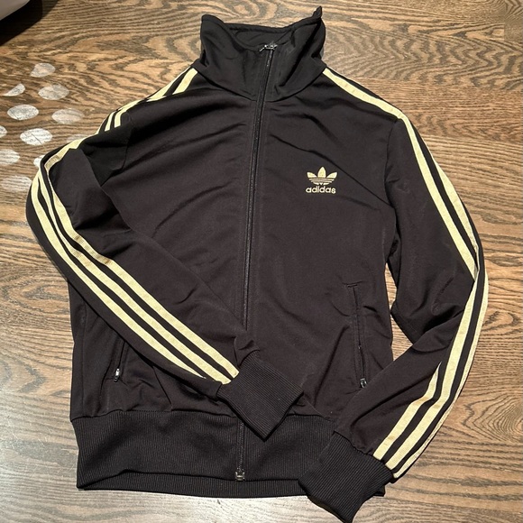 Youth Adidas black and gold tracksuit jacket Size M - Picture 1 of 5